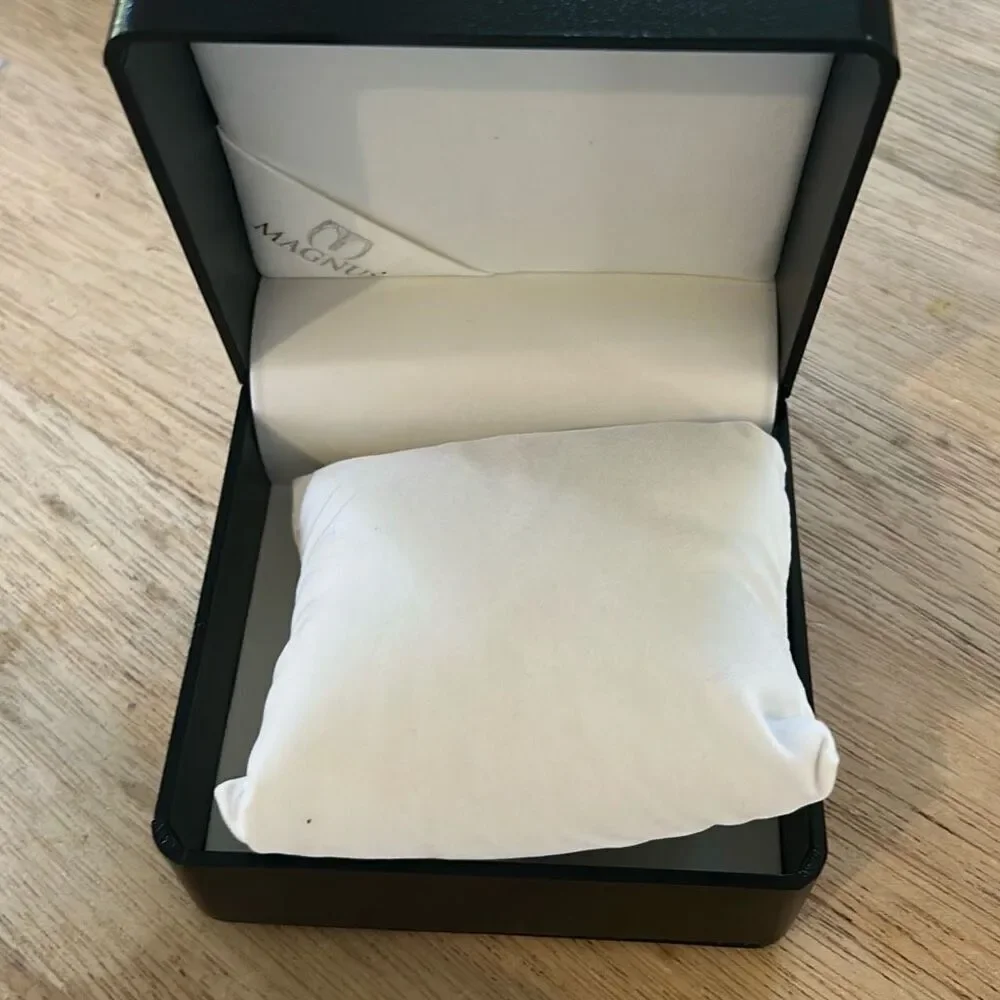 Magnus black empty watch box hard case